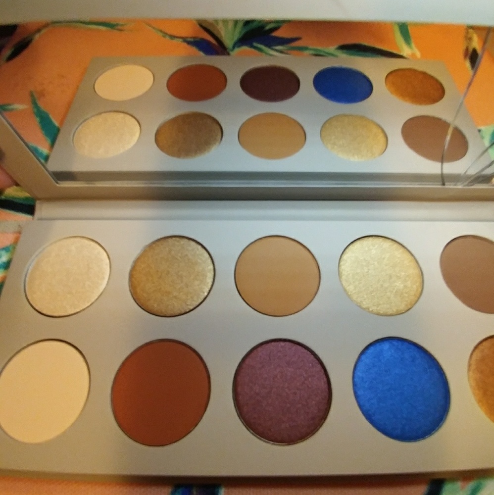 ⭐BNIB⭐ KKW MARIO PALETTE